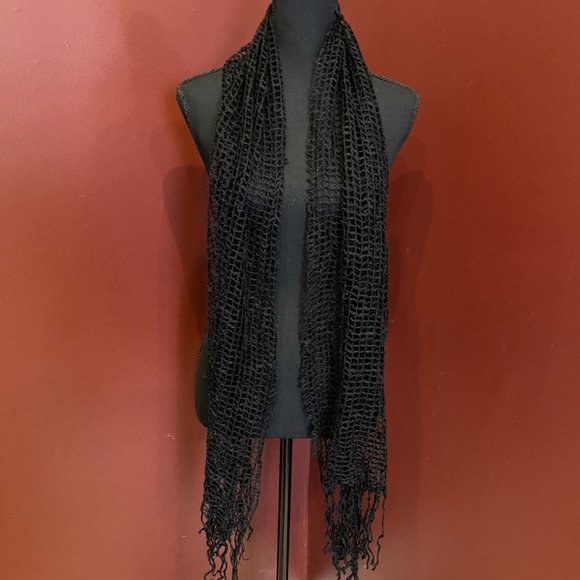Vintage Open Weave Black Accent Scarf/Shawl - Picture 2 of 15